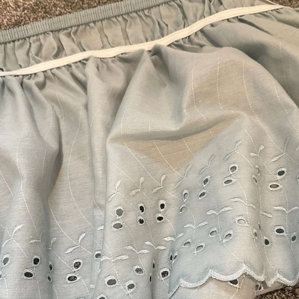 3/$15 Light Blue/Seafoam Eyelet Full Size Elastic Skirt washed-never used.